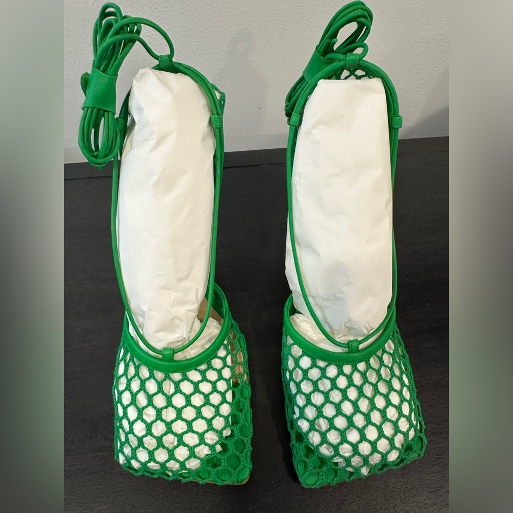‼️ SOLD ‼️ Bottega Veneta Stretch Lace-up Sandal 38.5